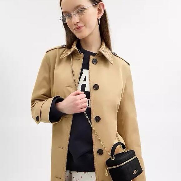 NWT Coach Ava Crossbody Bag With Quilting In Gold/Black Leather CY730 - Picture 7 of 11